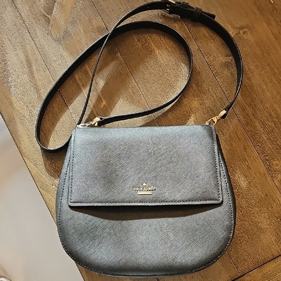 kate spade Handbags - Kate Spade Black Crossbody Bag Sleek and Versatile